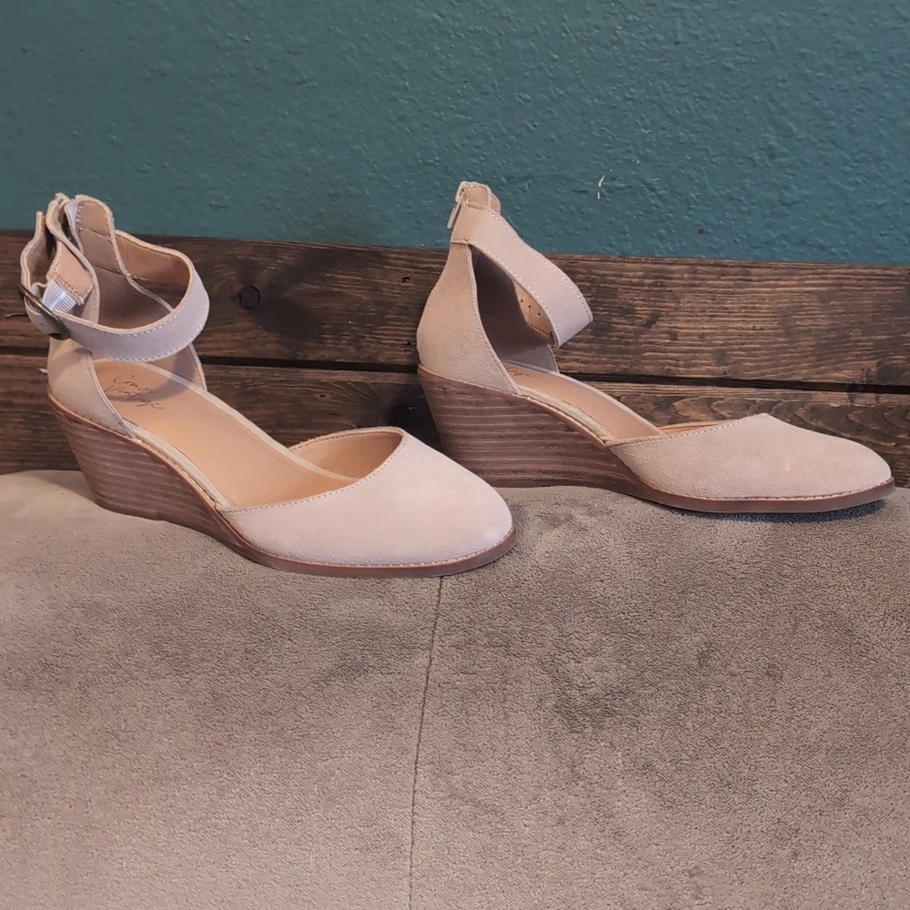 Crown Vintage Suede Ankle-Strap Wedges in Light Taupe